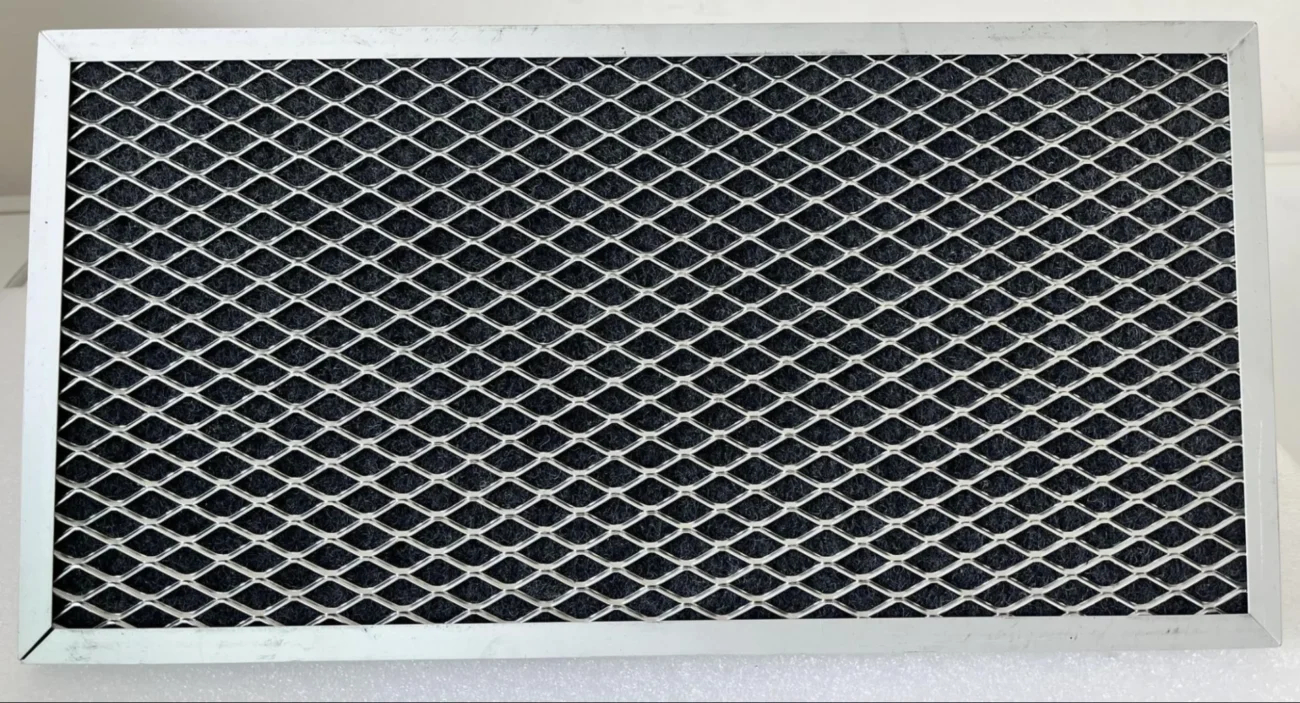 แผ่นเครื่องกรองอากาศ Pre-Filter + Carbon